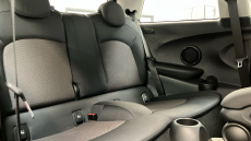 MINI Hatchback 1.5 Cooper Classic 3dr Auto Petrol Hatchback